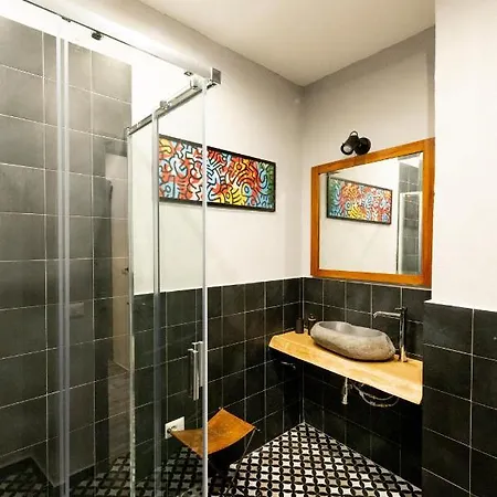 Urban Blue Guest house *