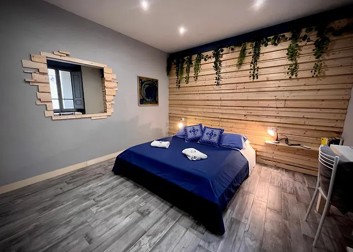 ゲストハウス Urban Blue