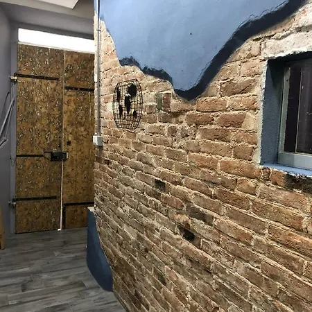 Гостьовий будинок Urban Blue