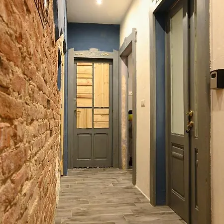 Pensión Urban Blue
