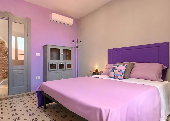 Konukevi Urban Blue *